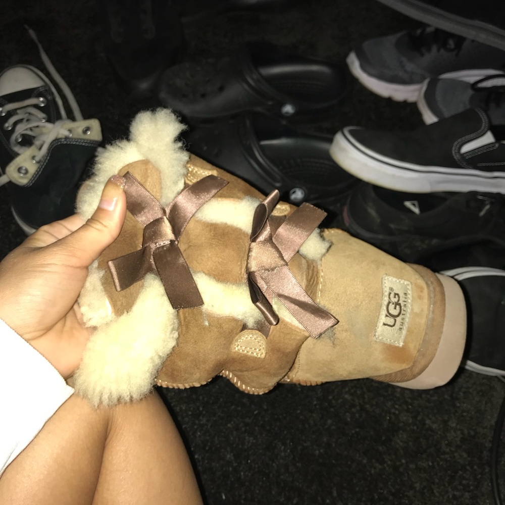 Ugg Bailey bows!